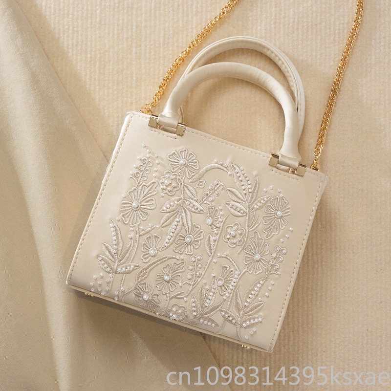 Bolsa de Mão Bordada com Pérol - Shoulder Bag Structured avaliação e preço
